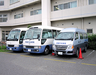 病院外来患者さん用巡回送迎バス
